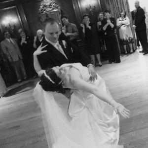 Bride & Grooms - Wedding Dance Tango